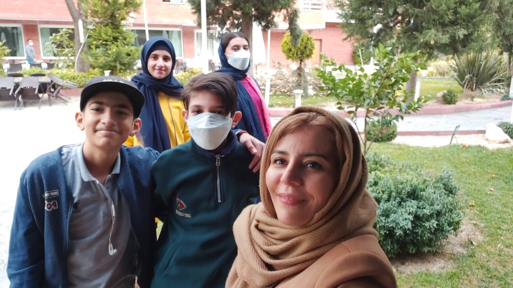 کارگاه بازی سواد مالی مدرسه نشا