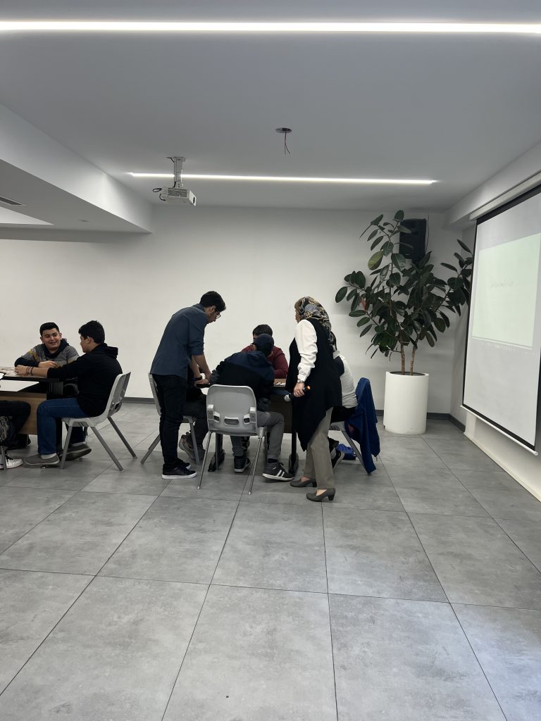 کارگاه مانی گیم اسفند 1401